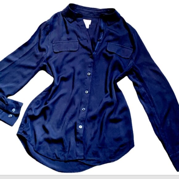 Chico's Silky Rayon Classic Button Front Shirt Sz 00 (XS/2) Navy Blue #61Q - Picture 2 of 7